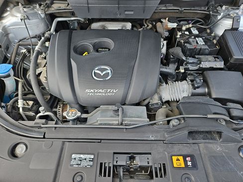 Used 2018 MAZDA CX-5 Touring w/ Preferred Equipment Package AWD/4WD image 29