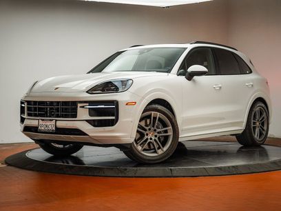 Certified 2025 Porsche Cayenne