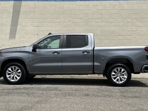 Certified 2021 Chevrolet Silverado 1500 Custom RWD image 7