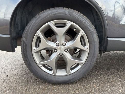 Used 2016 Subaru Forester 2.5i Touring w/ Eyesight & Navigation System image 8