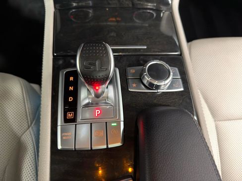 Used 2018 Mercedes-Benz SL 550 image 29