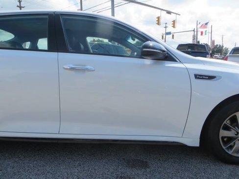 Used 2017 Kia Optima LX w/ Value Package FWD image 20