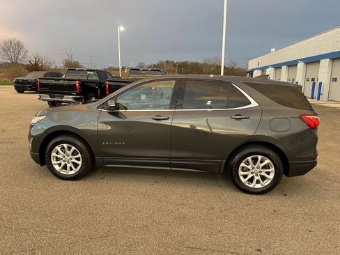 Used 2019 Chevrolet Equinox LT image 2