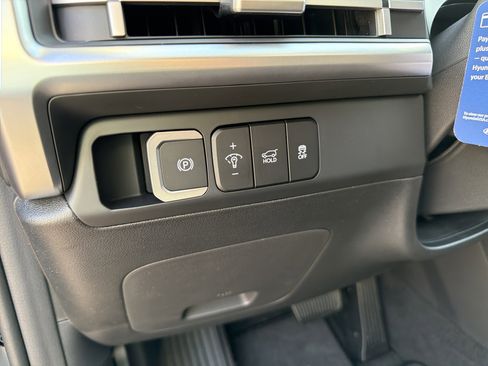 New 2026 Hyundai Santa Fe SE image 23