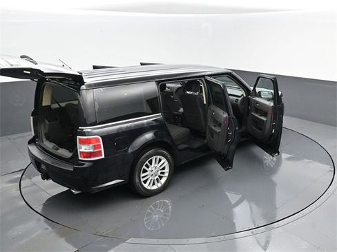 Used 2019 Ford Flex SEL w/ Class III Trailer Tow Package image 28