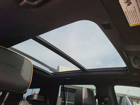 Certified 2023 GMC Yukon AT4 w/ AT4 Premium Plus Package image 19