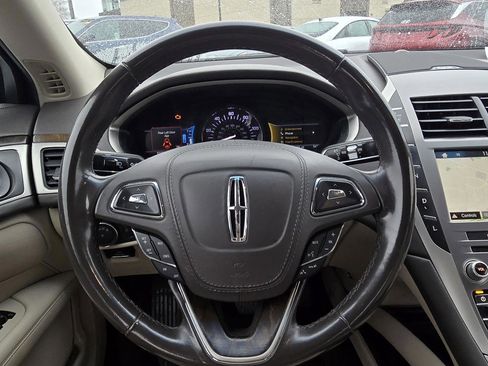 Used 2018 Lincoln MKZ Reserve image 14