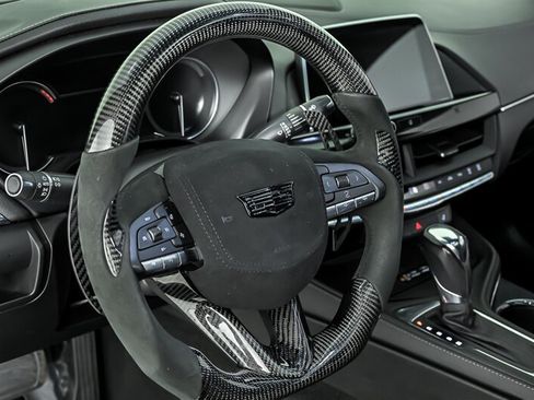 Used 2021 Cadillac CT4 Luxury w/ Sun And Sound Package RWD image 21