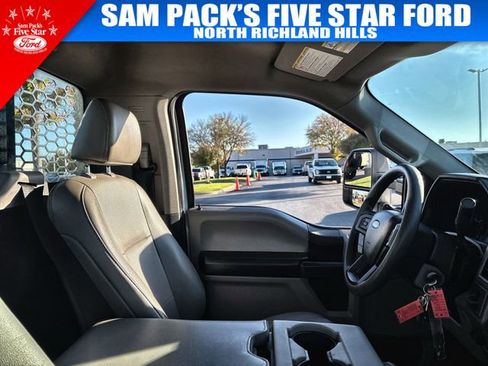 Used 2020 Ford F550 2WD Regular Cab Super Duty image 16