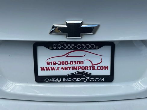 Used 2018 Chevrolet Malibu LT FWD image 19