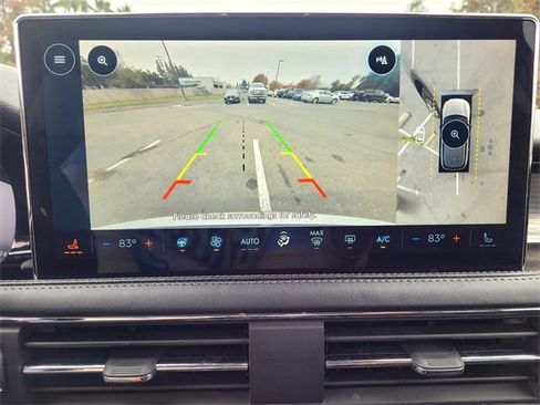 Certified 2023 Lincoln Corsair Standard AWD w/ Equipment Group 101A image 16