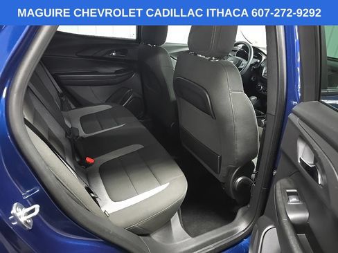 Used 2023 Chevrolet TrailBlazer LT AWD/4WD image 17