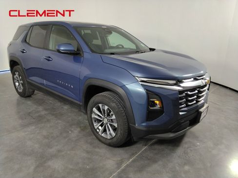 Used 2025 Chevrolet Equinox LT image 4