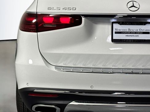 New 2026 Mercedes-Benz GLS 450 4MATIC image 15