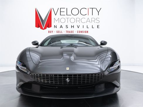 Used 2021 Ferrari Roma image 18