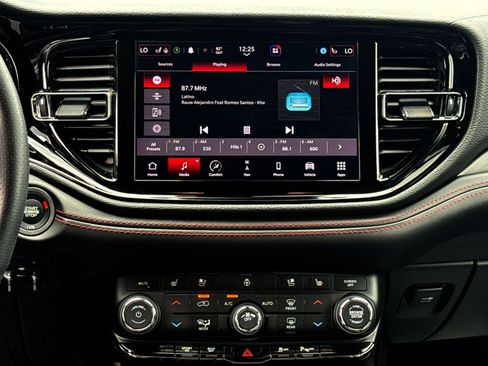 Used 2023 Dodge Durango R/T AWD/4WD image 18