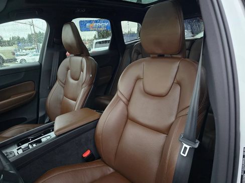 Used 2021 Volvo XC60 T5 Inscription w/ Advanced Package AWD/4WD image 22