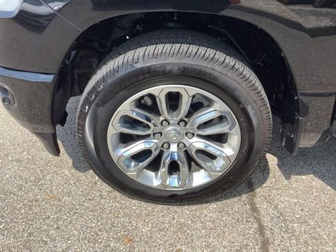 Used 2023 RAM 1500 Laramie AWD/4WD image 38