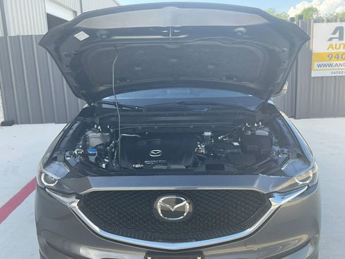 Used 2019 MAZDA CX-5 Touring image 32