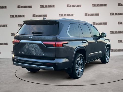 Used 2024 Toyota Sequoia Capstone image 5