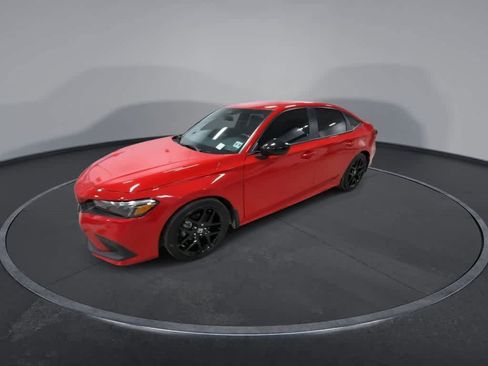 Used 2024 Honda Civic Sport image 4