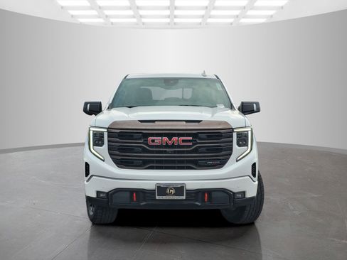 Used 2022 GMC Sierra 1500 AT4X image 2
