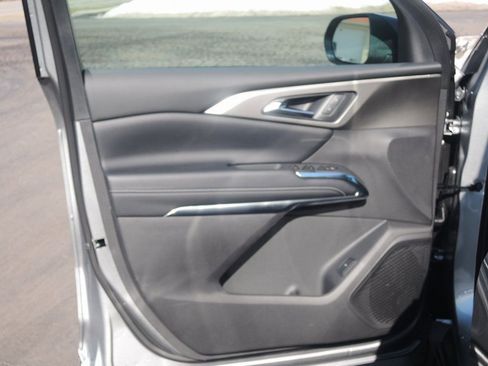 New 2026 Chevrolet Traverse LT image 24