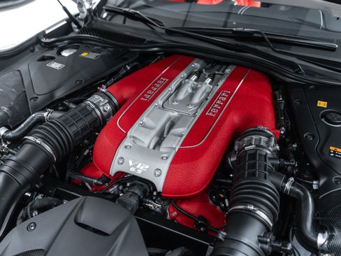 Used 2023 Ferrari 812 GTS RWD image 64