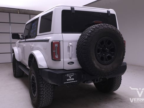 Used 2021 Ford Bronco Wildtrak image 2