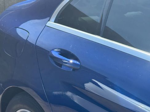 Used 2018 Mercedes-Benz C 300 C 300 image 8