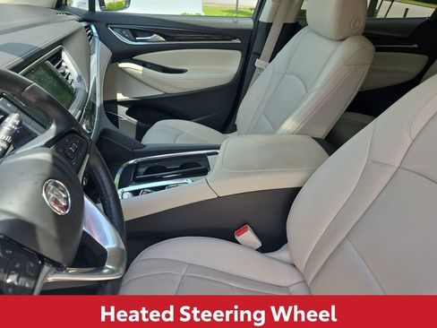 Used 2022 Buick Enclave Essence FWD image 15