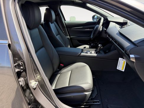 New 2026 MAZDA MAZDA3 s FWD image 19