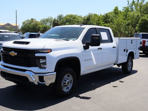 Certified 2024 Chevrolet Silverado 2500 W/T w/ WT Convenience Package image 4