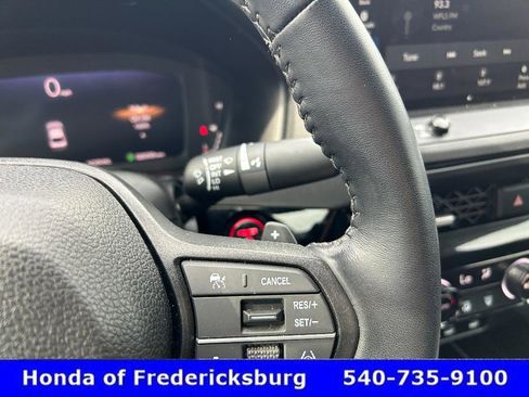 Used 2025 Honda Accord Sport image 17