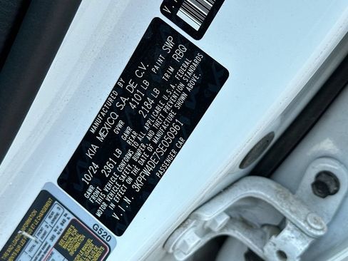 Certified 2025 Kia K4 GT-Line FWD image 32