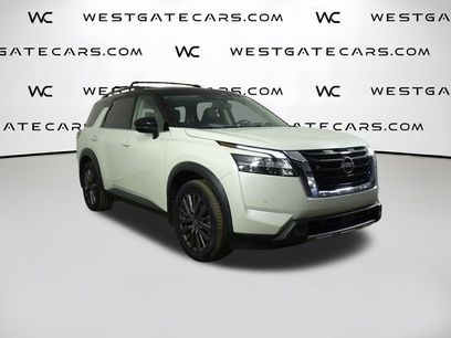 Used 2022 Nissan Pathfinder SL w/ SL Premium Package