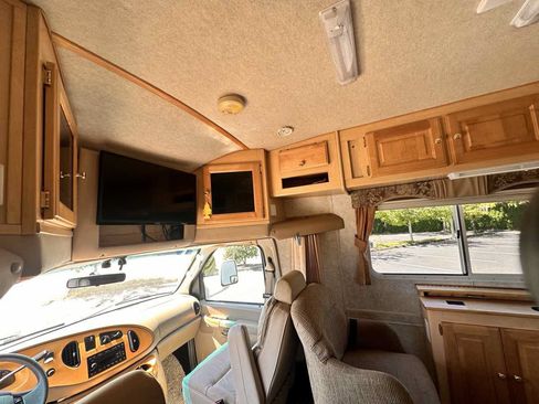 Used 2006 Ford E-450 and Econoline 450 RWD image 38