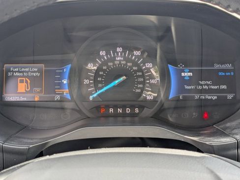 Used 2024 Ford Edge SEL image 11