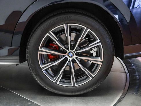 Certified 2023 BMW X6 xDrive40i w/ M Sport Package image 11