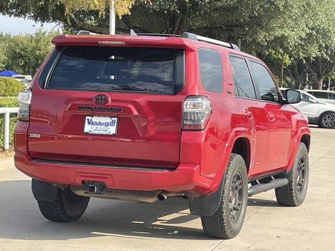 Used 2023 Toyota 4Runner SR5 AWD/4WD image 4