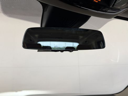 Used 2022 BMW X7 xDrive40i w/ Executive Package image 19