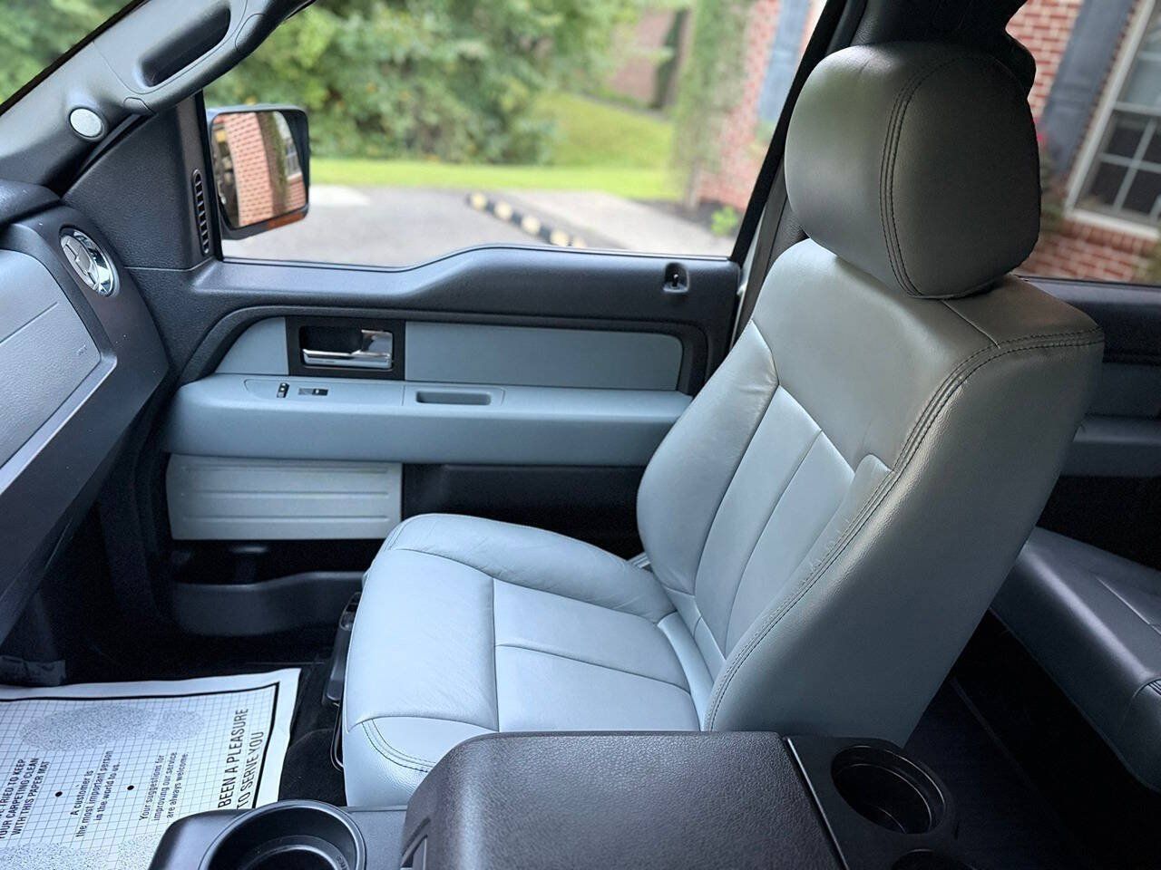 Used 2014 Ford F150 XLT w/ Equipment Group 302A Luxury AWD/4WD image 19
