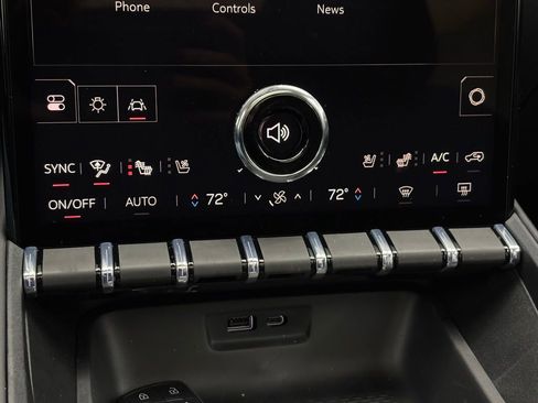 New 2026 GMC Terrain Denali image 30