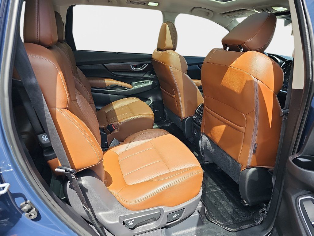 Used 2023 Subaru Ascent Touring AWD/4WD image 12