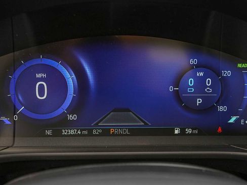 Used 2020 Ford Escape Titanium image 15