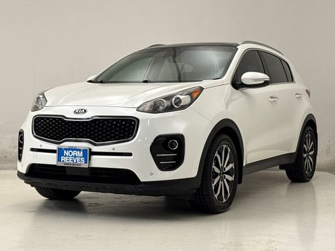 Used 2017 Kia Sportage EX w/ EX Technology Package FWD image 2
