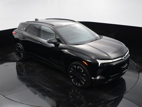New 2025 Chevrolet Blazer EV RS image 23
