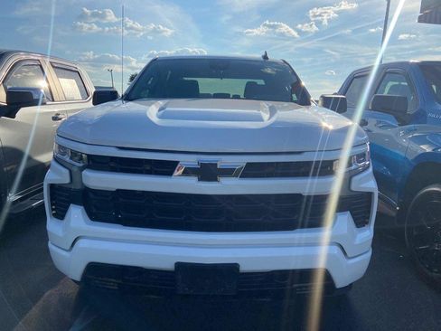 Used 2026 Chevrolet Silverado 1500 RST AWD/4WD image 2