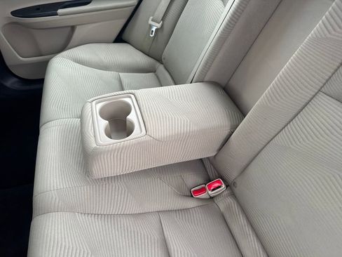 Used 2016 Honda Accord LX image 34