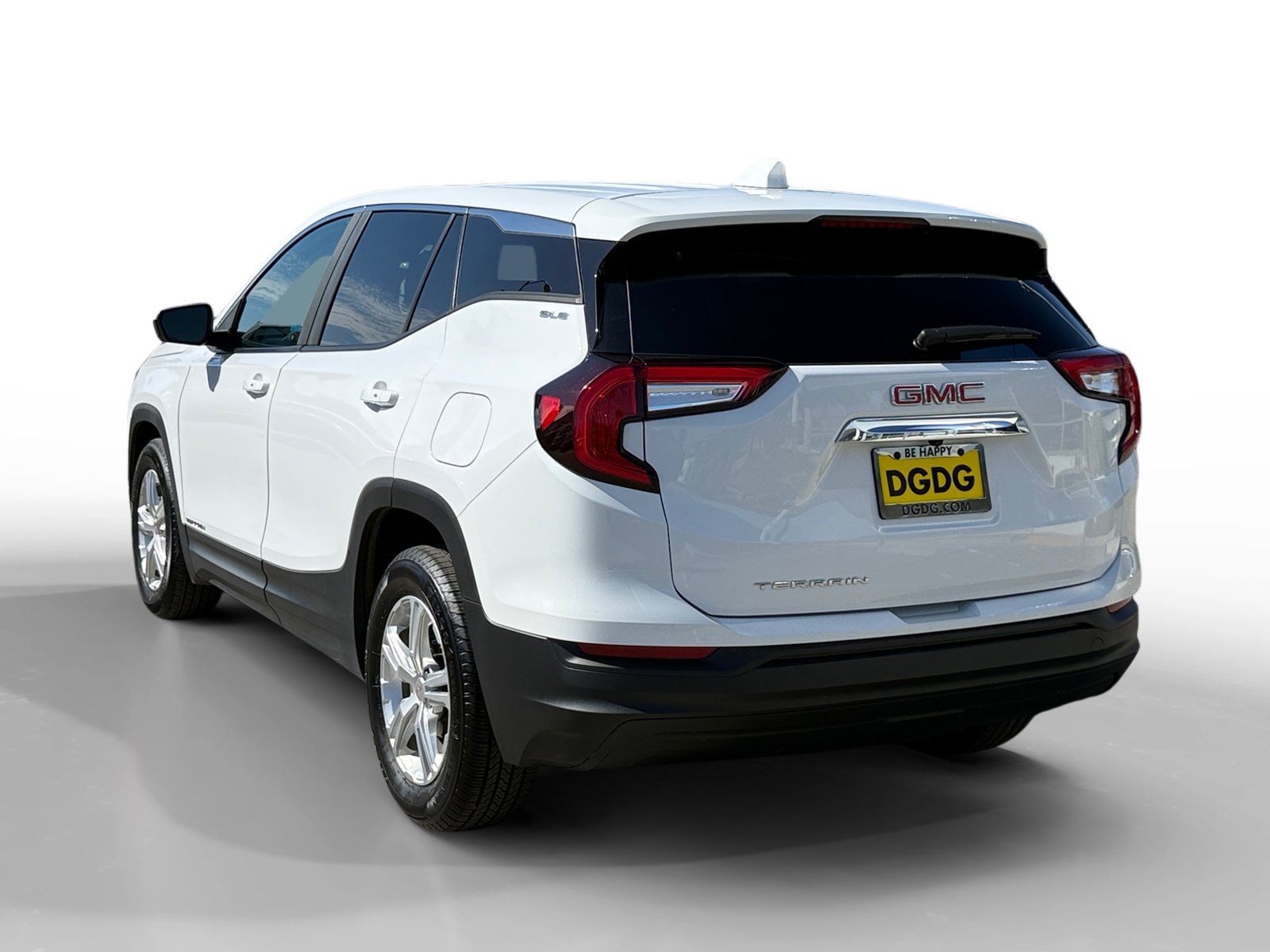 Used 2024 GMC Terrain SLE FWD image 3